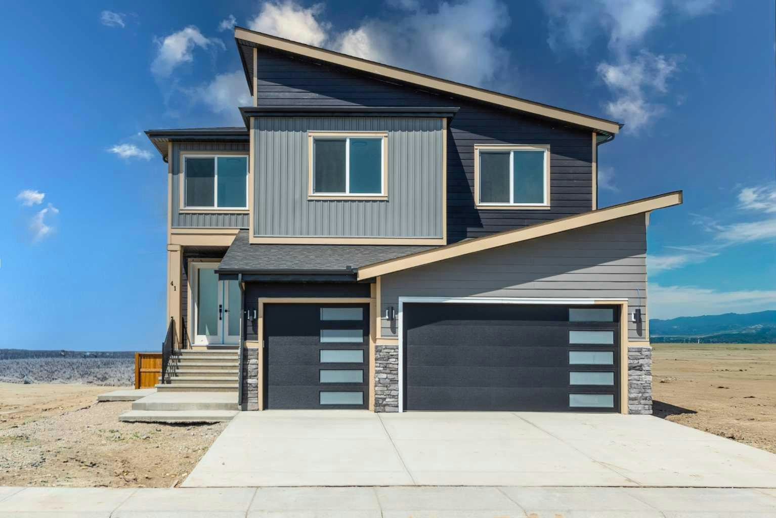 41 Waterford Place, Chestermere, AB, T1X 3B3