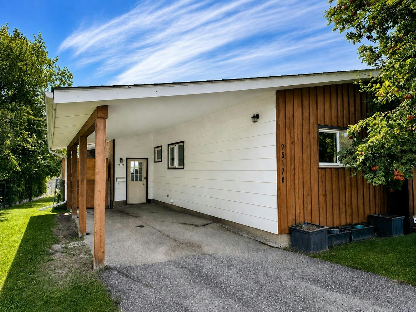 B-9517 98 Avenue, Grande Prairie, AB, T8V 0N8