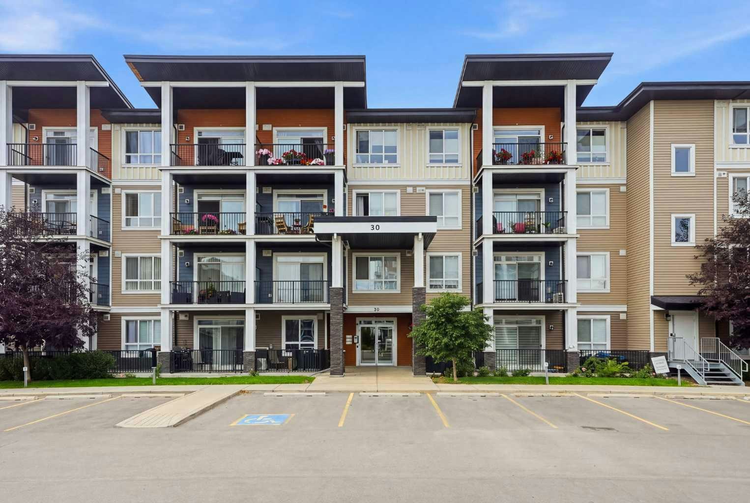 202-30 Walgrove Walk SE, Calgary, AB, T2X 4M9