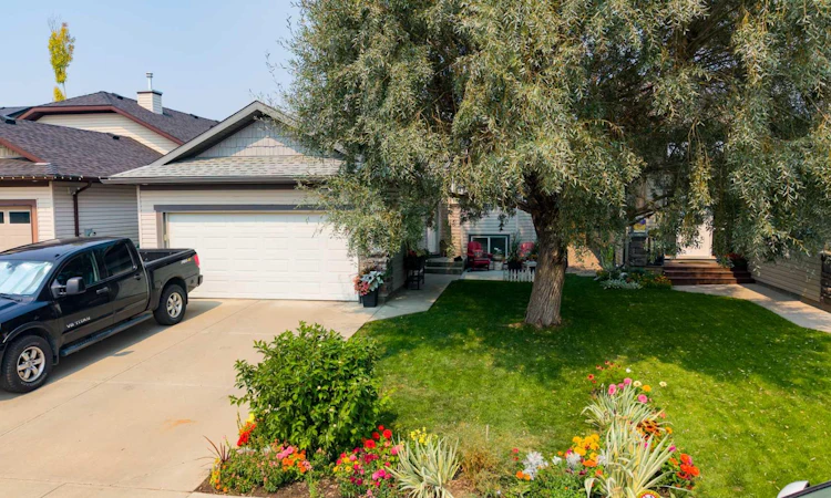 126 Dorothy Gentleman Cres N