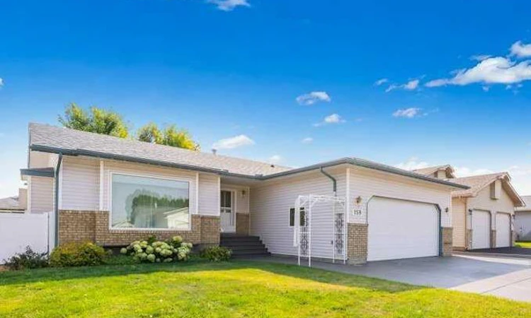 159 Shannon Drive SE