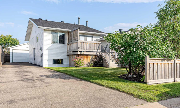 128 Cornwall Drive