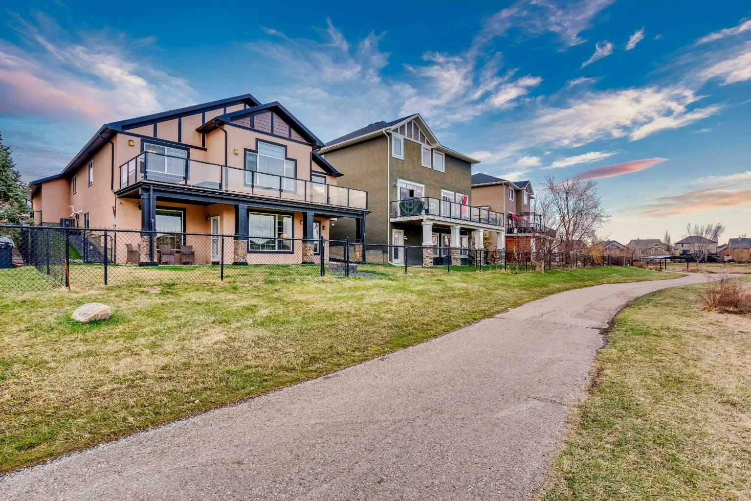 136 Rainbow Falls Glen, Chestermere, AB, T1X 0S5 - 34
