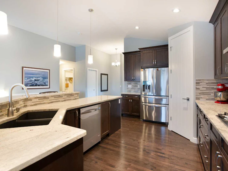 136 Rainbow Falls Glen, Chestermere, AB, T1X 0S5 - 6