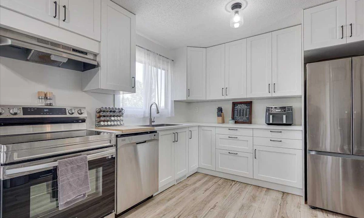 22 Greenham Drive