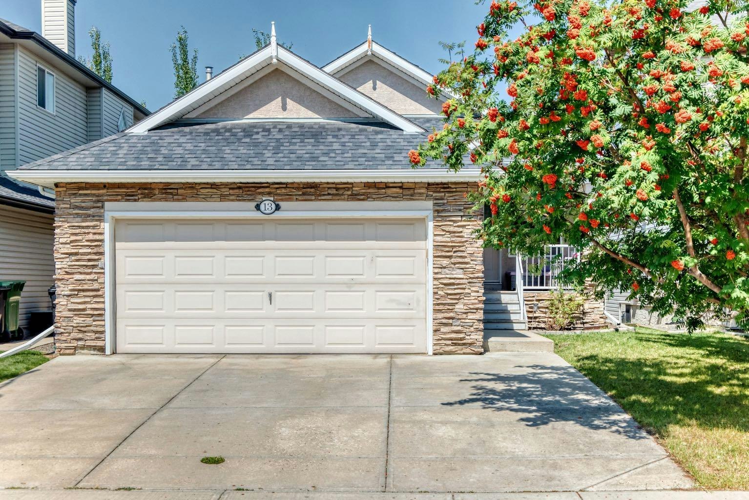13 Cresthaven Way SW, Calgary, AB, T3B 5X8