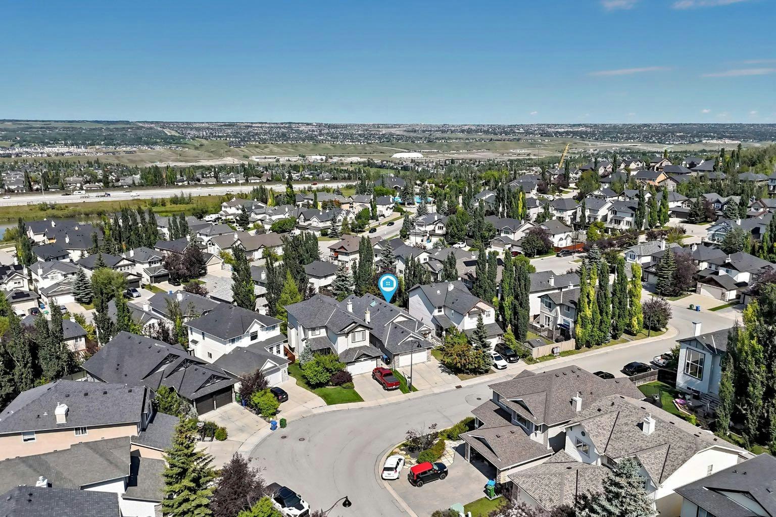 13 Cresthaven Way SW, Calgary, AB, T3B 5X8