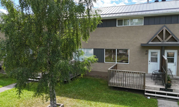 62-114 Hardisty Avenue
