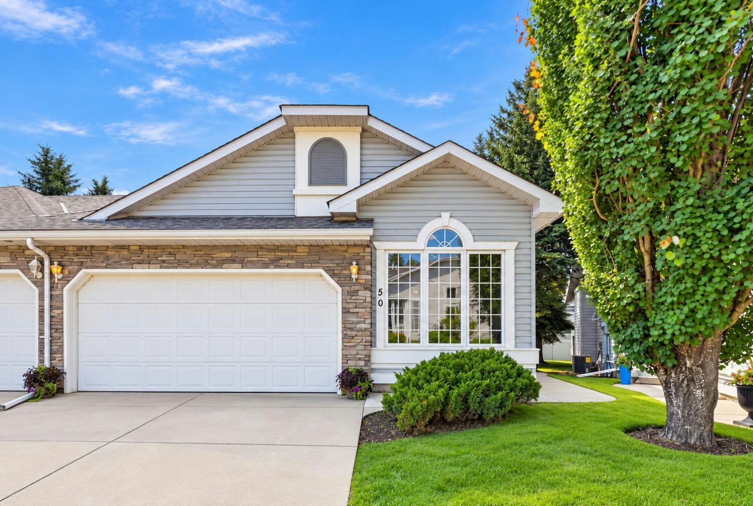 50 Douglasview Park SE, Calgary, AB, T2G 5T2