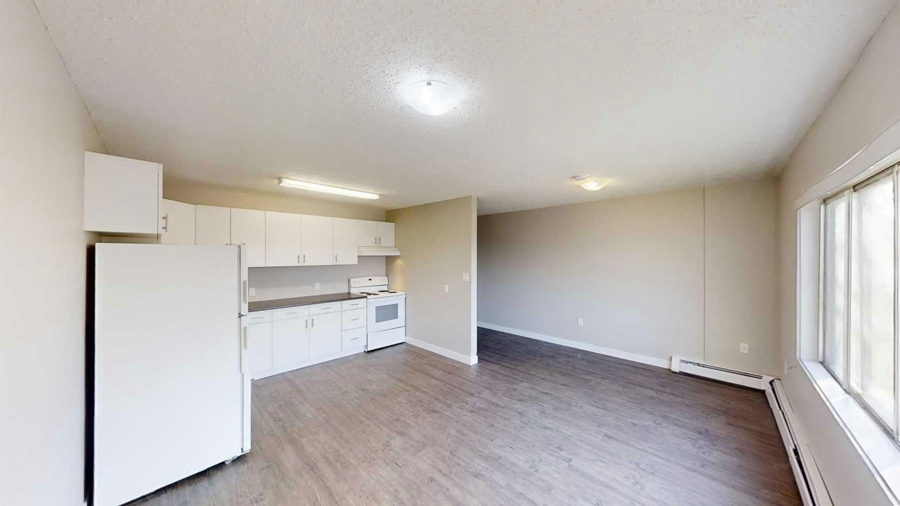 302-9926 105 Avenue, Grande Prairie, AB, T8V 1G9 - 3