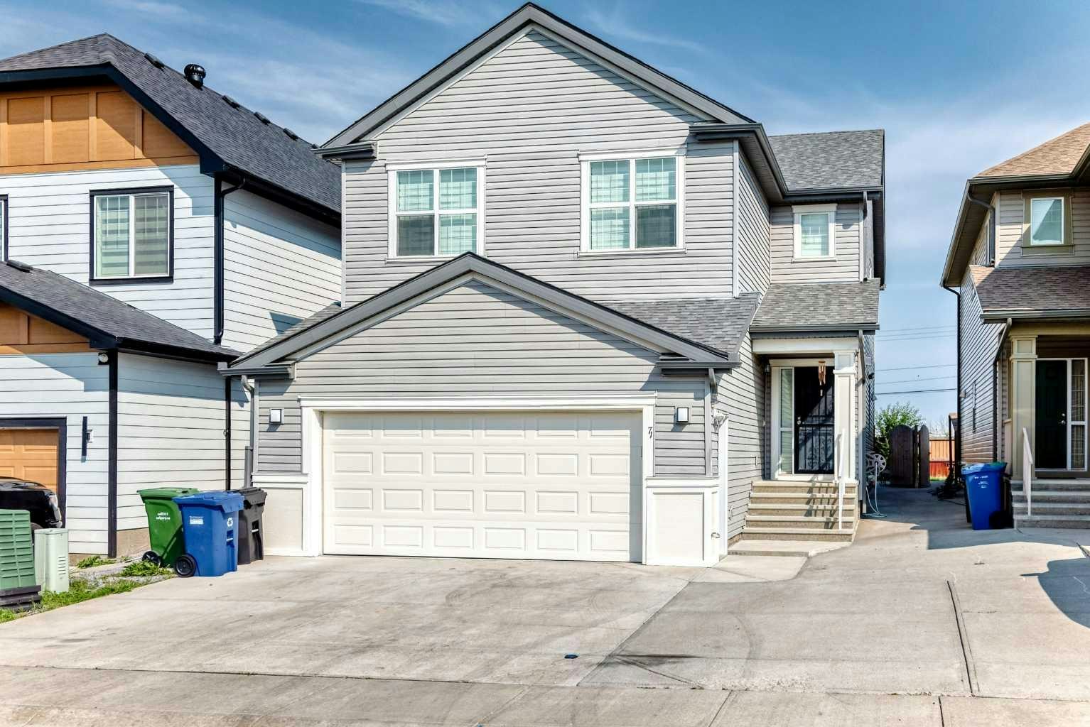 71 Martha's Meadow Close NE, Calgary, AB, T3J 4Z2