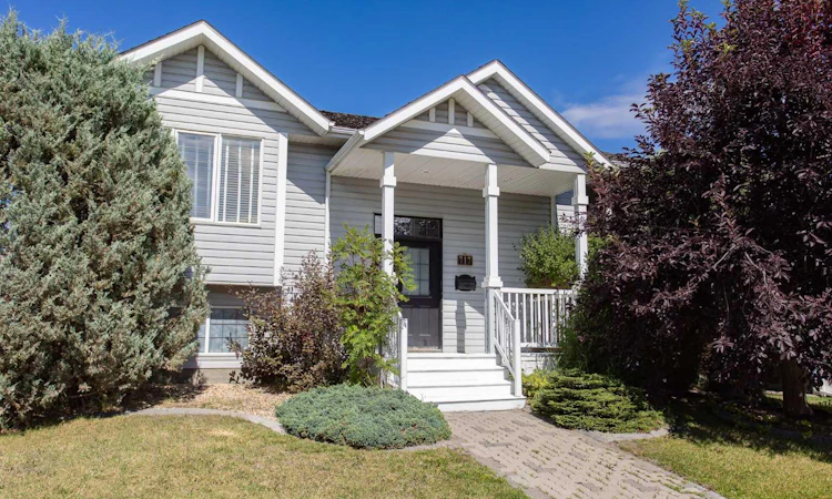 717 Lancaster Drive