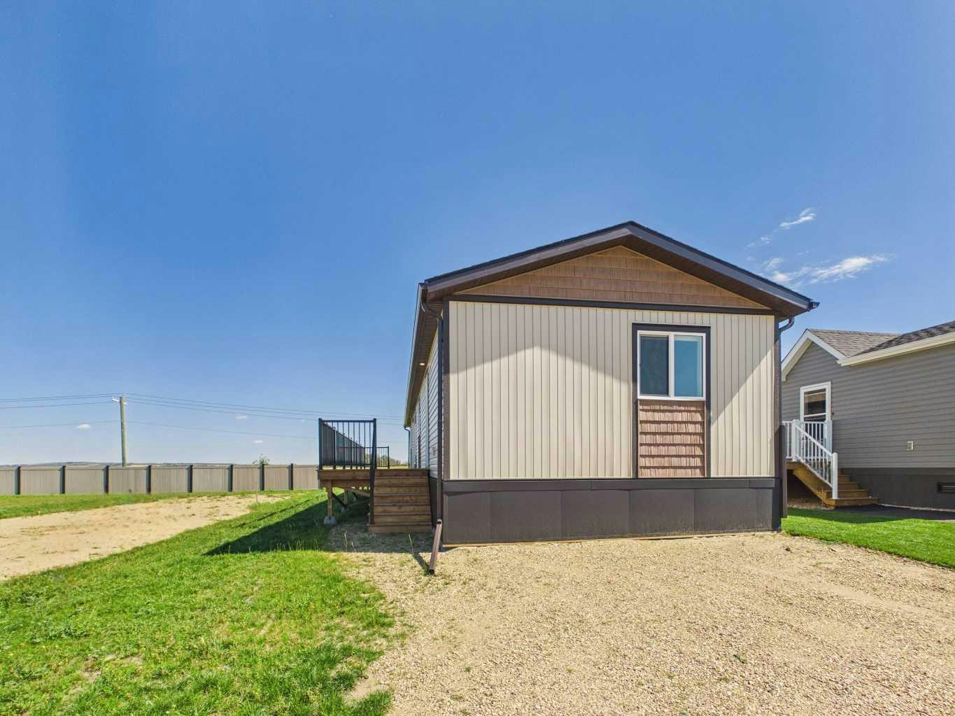 25 Mckay Place, Blackfalds, AB, T0M 1J2