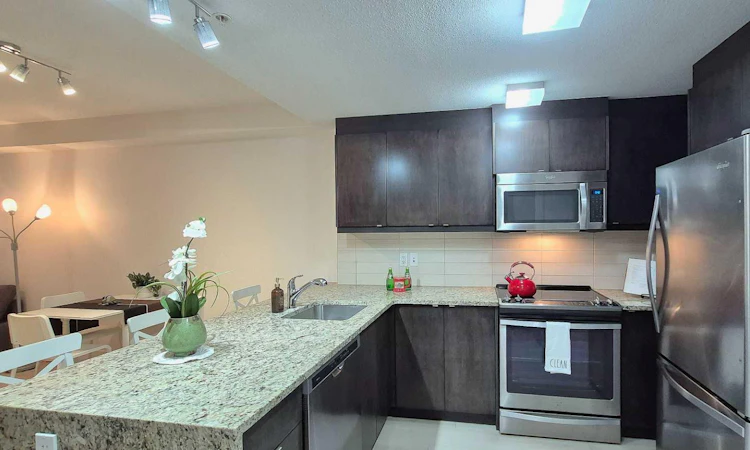 206-15 Aspenmont Heights SW