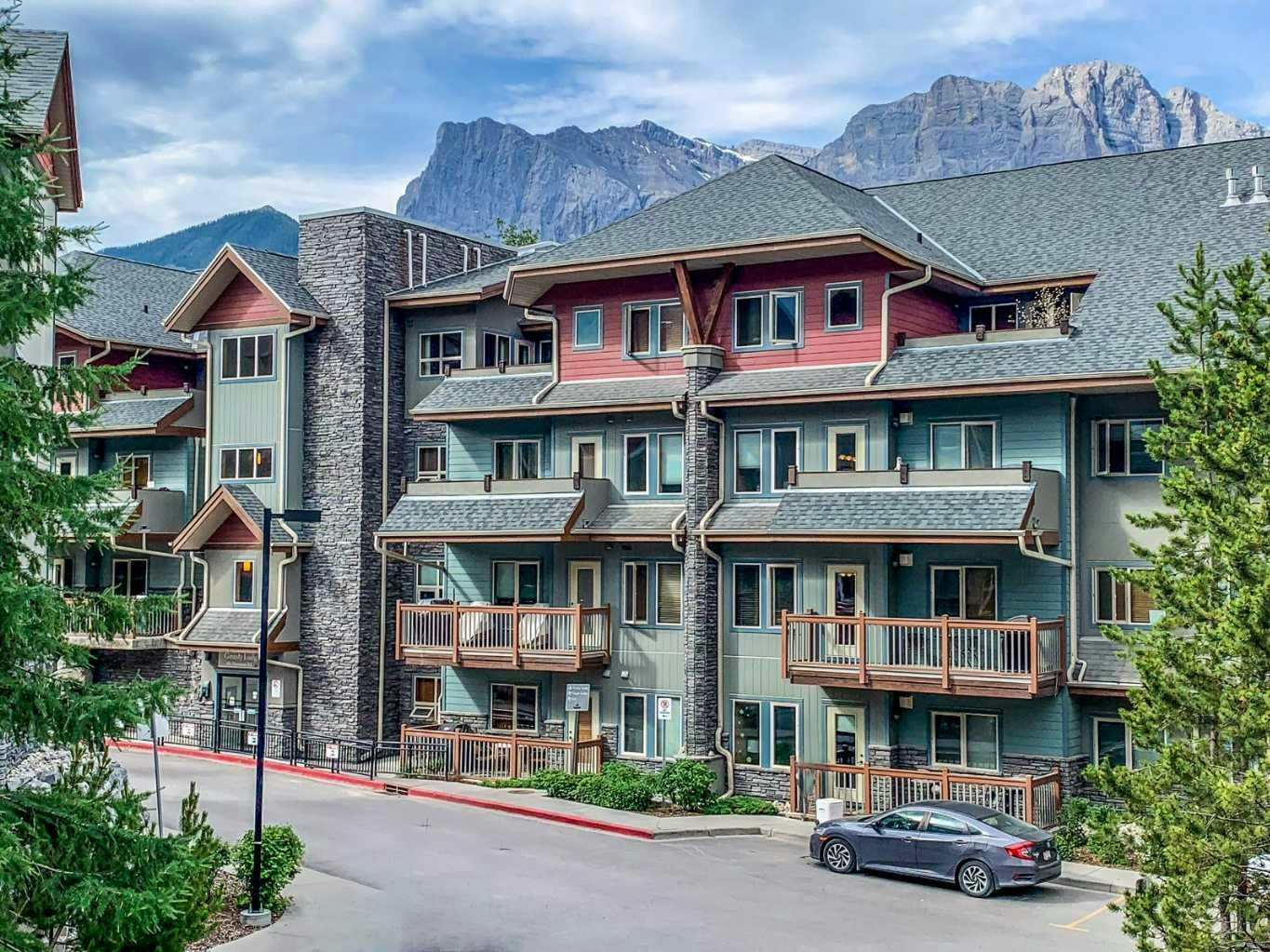 322-101 Montane, Canmore, AB, T1W 0G2