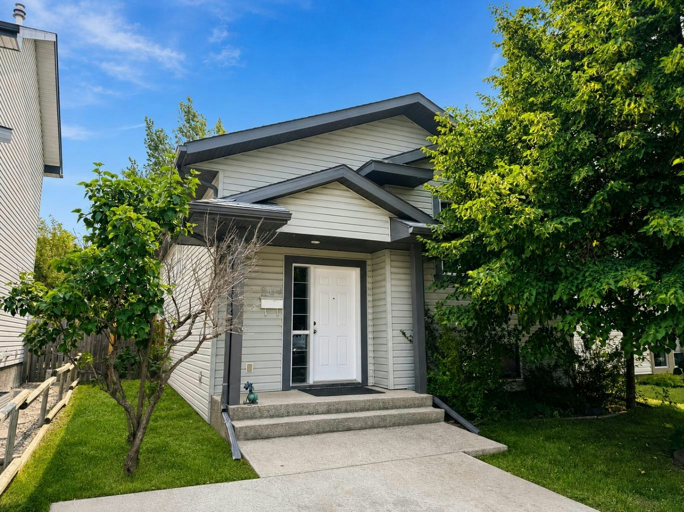 263 Heritage Court W, Lethbridge, AB, T1K 7W2