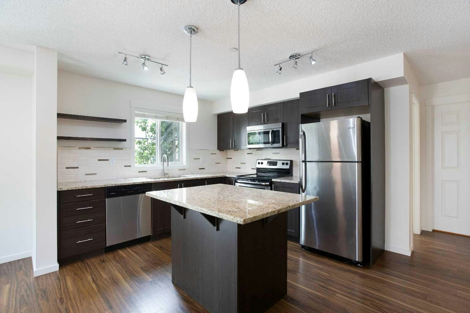 3209-755 Copperpond Boulevard SE - 3