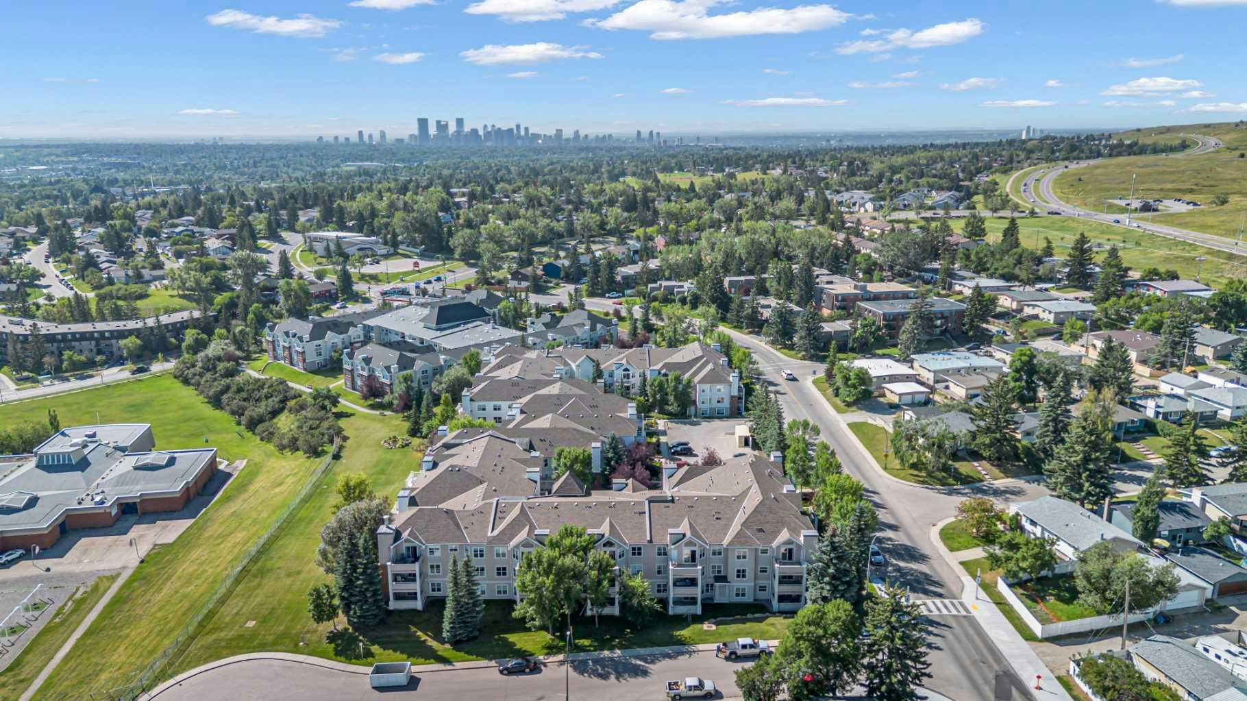 118-6800 Hunterview Drive NW, Calgary, AB, T2K 6K5 - 37