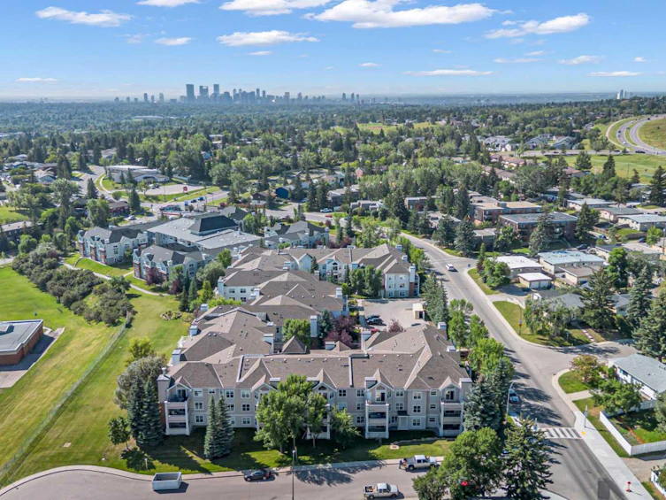 118-6800 Hunterview Drive NW, Calgary, AB, T2K 6K5 - 37