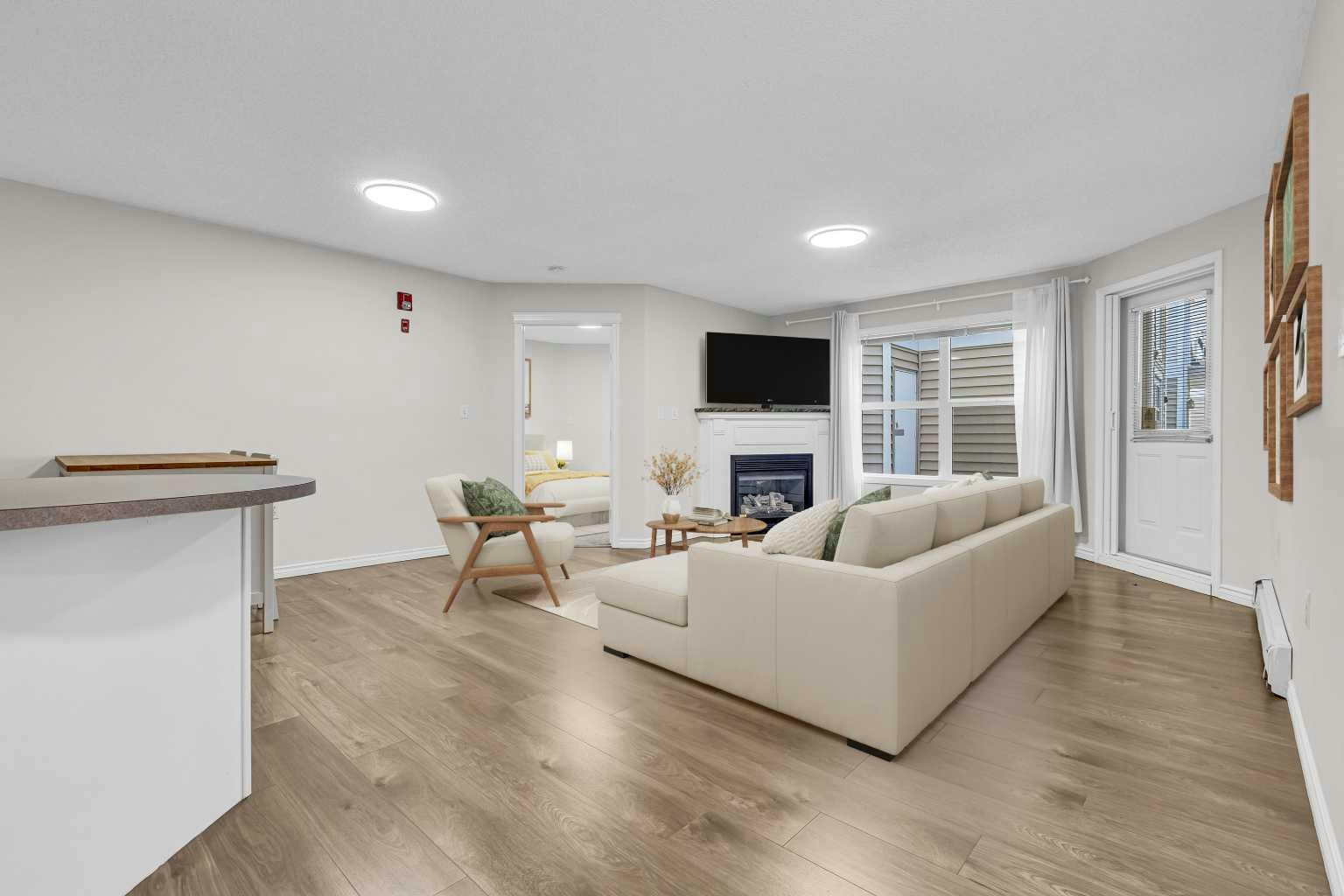 118-6800 Hunterview Drive NW - 2