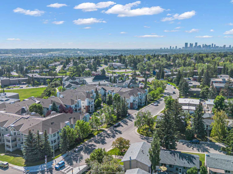 118-6800 Hunterview Drive NW, Calgary, AB, T2K 6K5 - 32