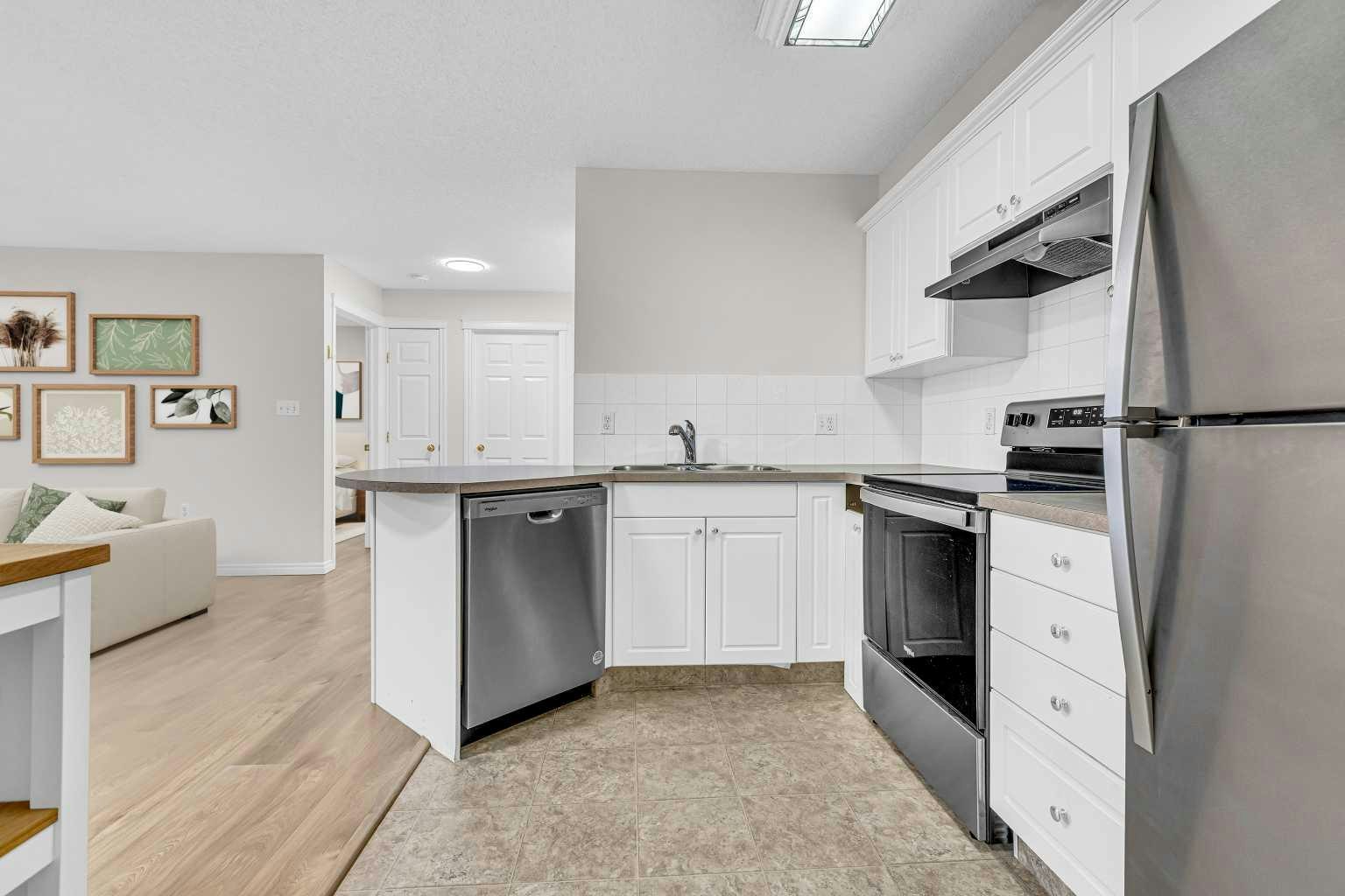 118-6800 Hunterview Drive NW, Calgary, AB, T2K 6K5 - 12