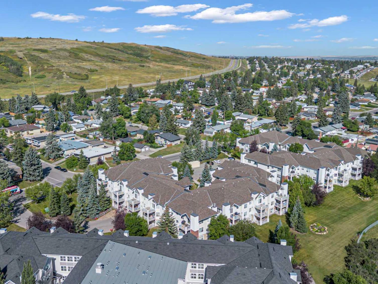 118-6800 Hunterview Drive NW, Calgary, AB, T2K 6K5 - 34