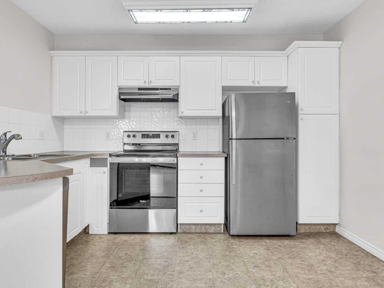 118-6800 Hunterview Drive NW, Calgary, AB, T2K 6K5 - 10