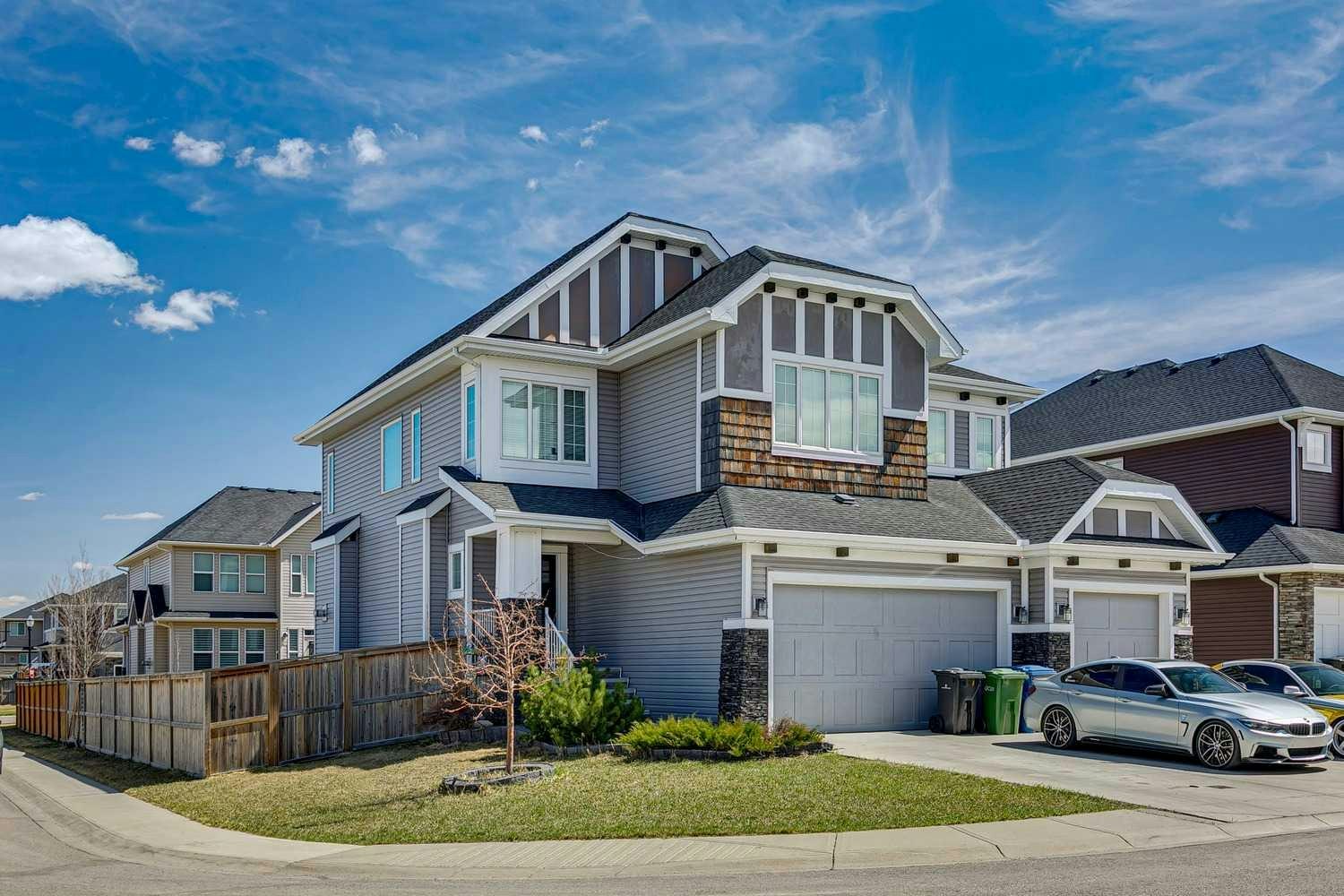 168 Rainbow Falls Heath, Chestermere, AB, T1X 0N4