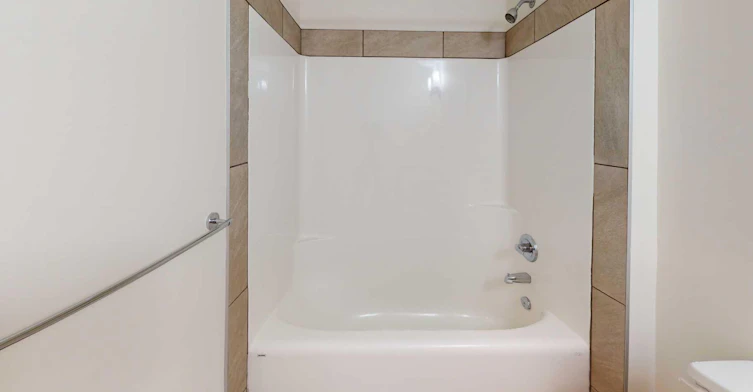 202-10101 101 Avenue, Grande Prairie, AB, T8V 0Y4 - 9