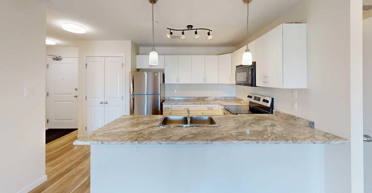 202-10101 101 Avenue, Grande Prairie, AB, T8V 0Y4 - 3
