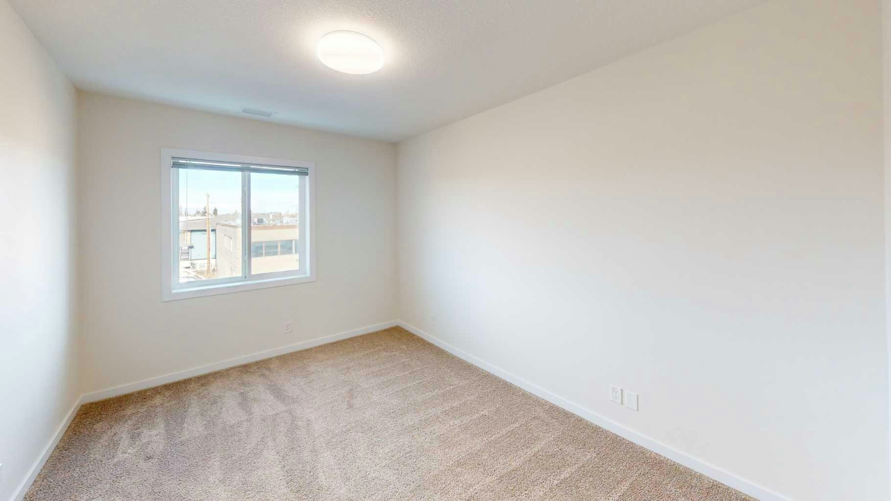 202-10101 101 Avenue, Grande Prairie, AB, T8V 0Y4 - 11