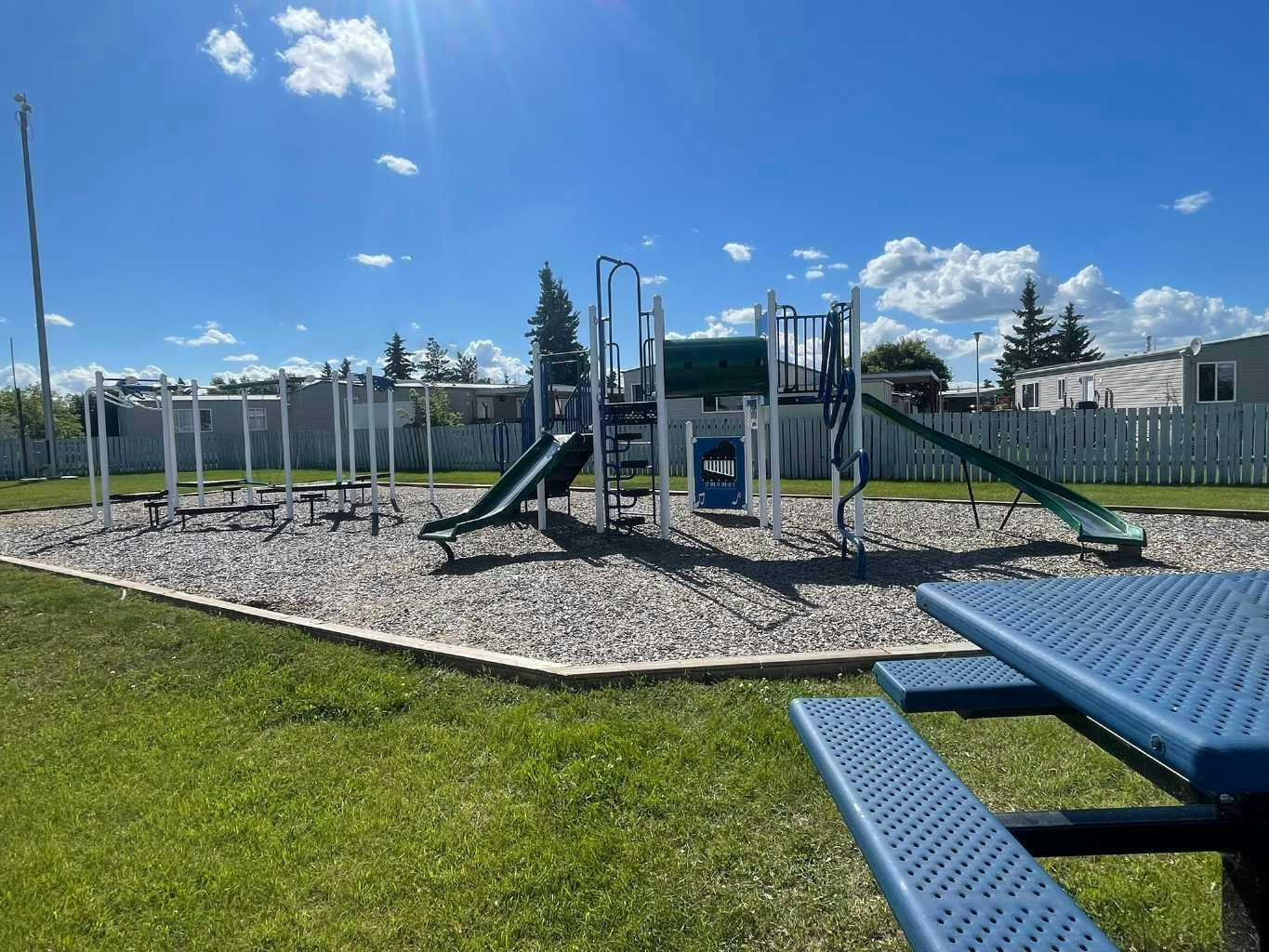 5308 57 Street, Lloydminster City West, AB, T9V 2A3 - 10