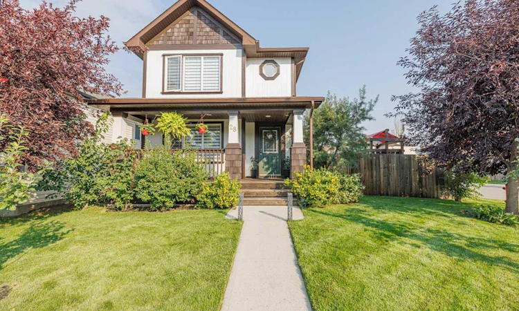 28 Copperfield Heath SE
