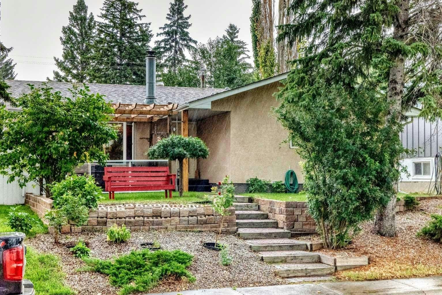 728 Willacy Drive SE, Calgary, AB, T2J 2B1