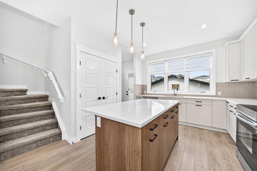 113 Veranda Boulevard SW, Calgary, AB, T2Y 0X2 - 8
