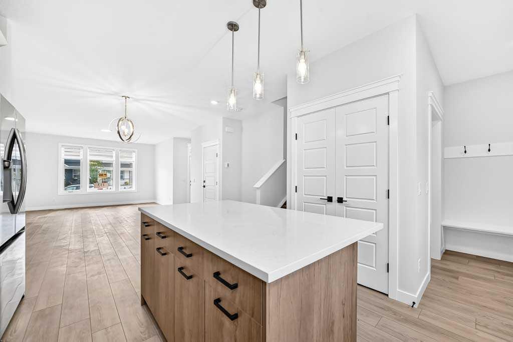 113 Veranda Boulevard SW, Calgary, AB, T2Y 0X2 - 9