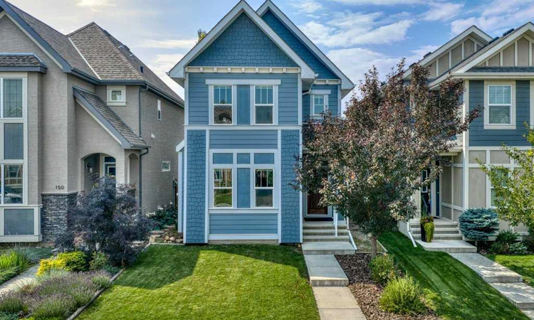 146 Mahogany Grove SE
