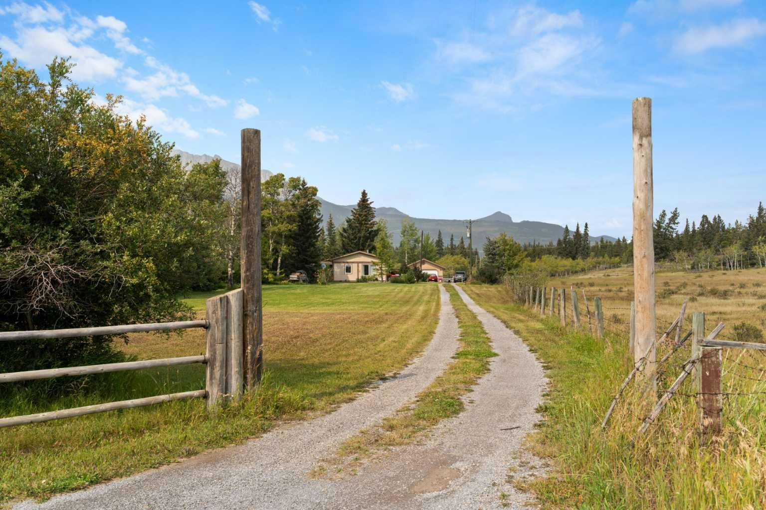 830230 Highway 1x, Rural Bighorn M.D., AB, T0L 2C0