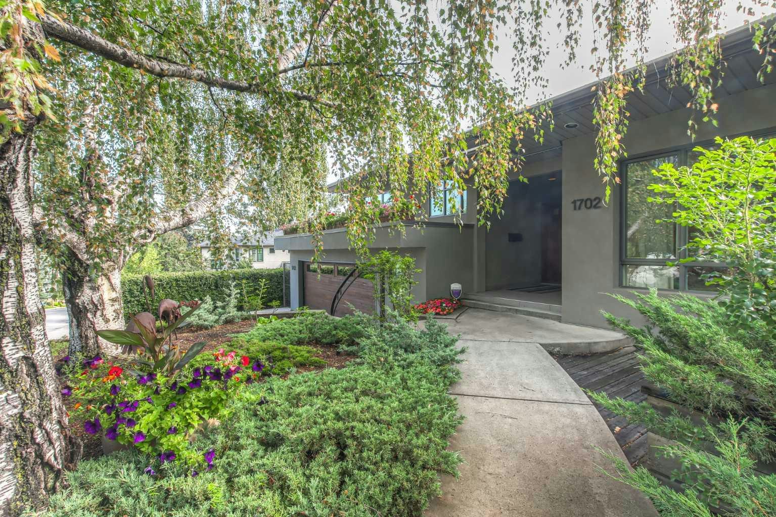 1702 24 Street SW, Calgary, AB, T3C 1J1