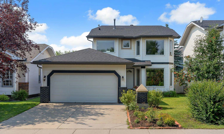 11 Arbour Summit Close NW