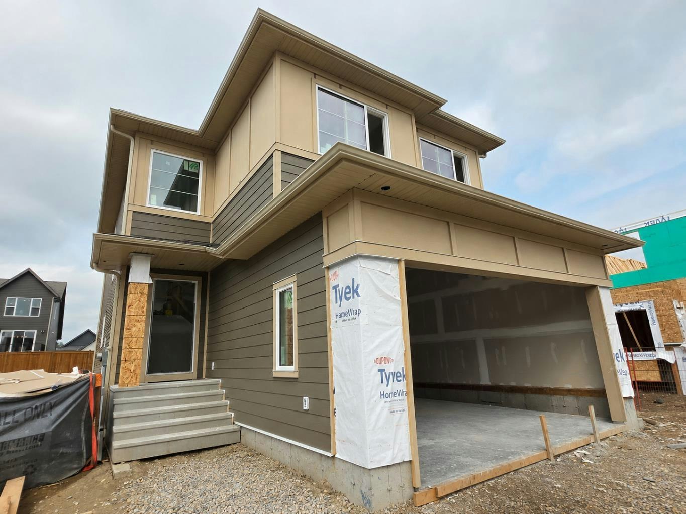27 Creekside Rise SW, Calgary, AB, T2X 5V9