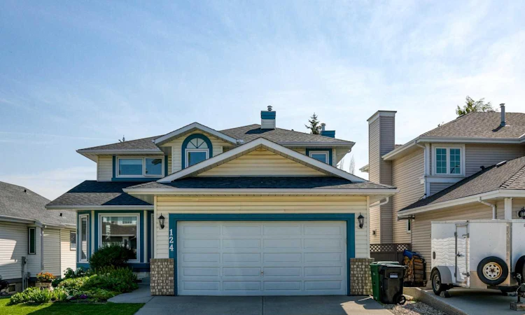 124 Schubert Hill NW