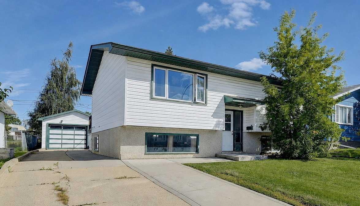 9724 119 Avenue, Grande Prairie, AB, T8V 5H7