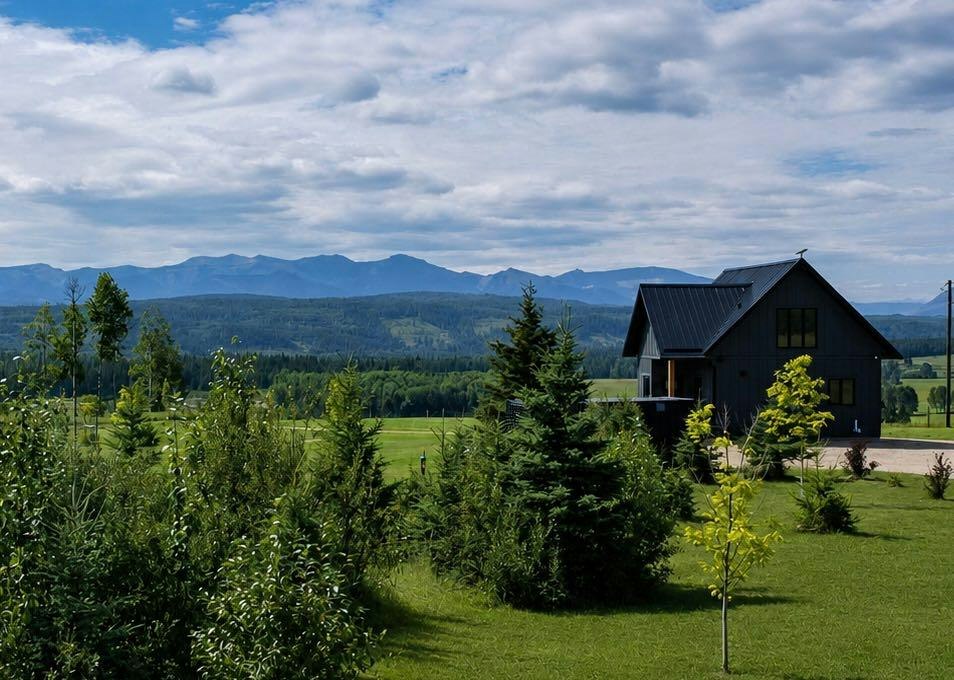 213 Misty Valley Close, Rural Clearwater County, AB, T0M 2H0