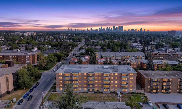306-521 57 Avenue SW