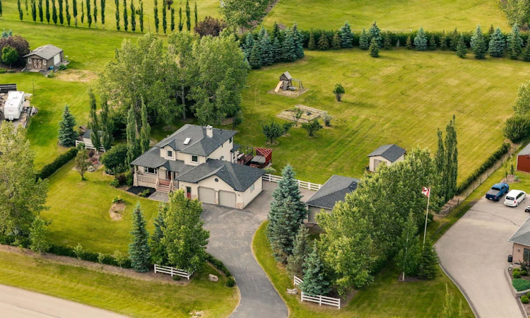 112 Pinto Lane SE