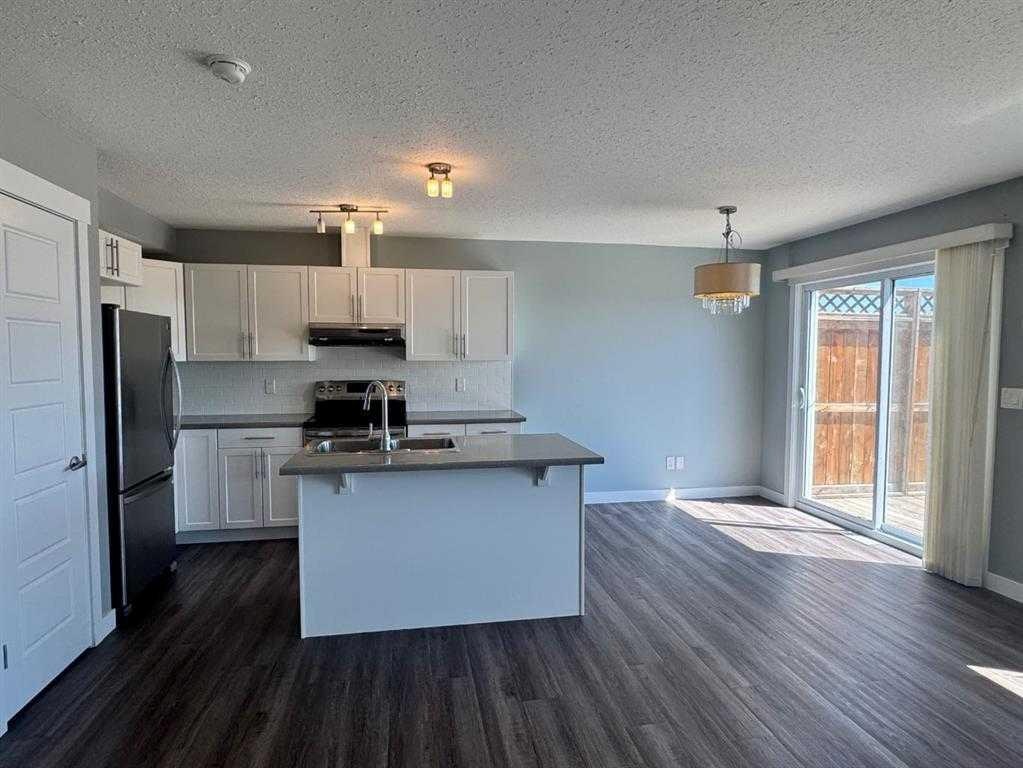 8453 101 Avenue, Grande Prairie, AB, T8X 0R1 - 3