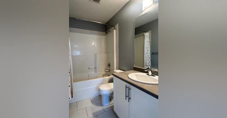 8453 101 Avenue, Grande Prairie, AB, T8X 0R1 - 7