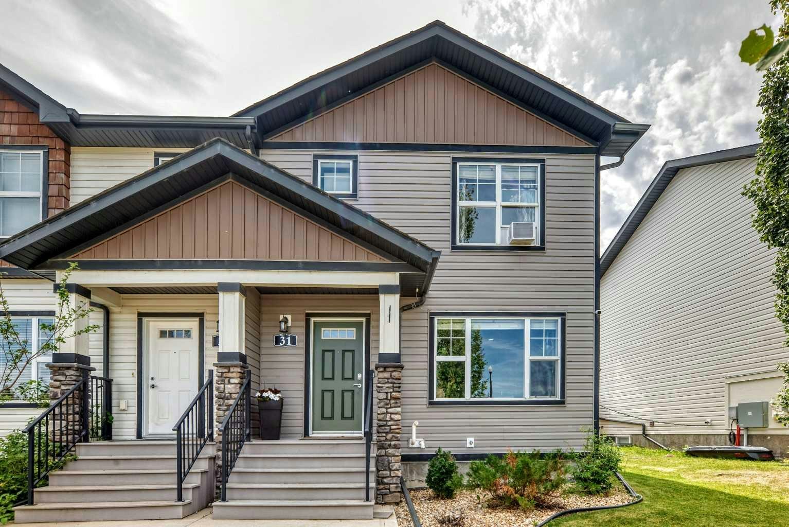 31 Crestview Boulevard, Sylvan Lake, AB, T4S 1K3